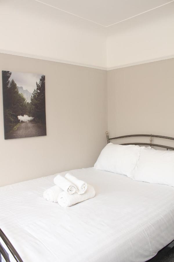 Frankby Cosy 3Bed Bungalow In West Kirby, Free Parking מראה חיצוני תמונה